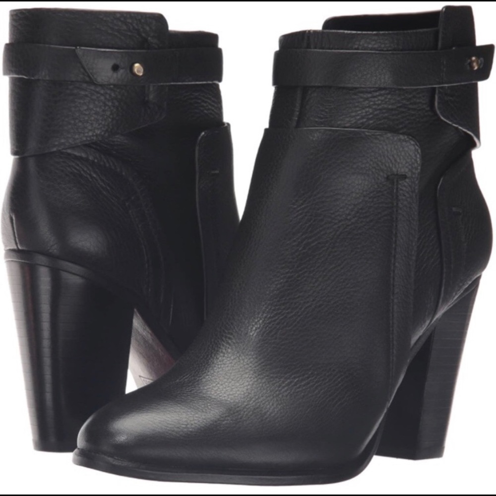 Vince Camuto Leather Faythe Booties Size 10